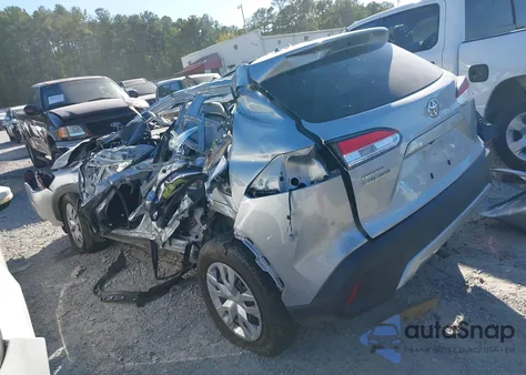 2023 Toyota Corolla Cross L z USA, uszkodzony, nr VIN 7MUAAAAGXPV048220